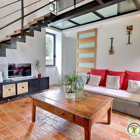 L'Envol Des Papillons Villa Grospierres Bagian luar foto